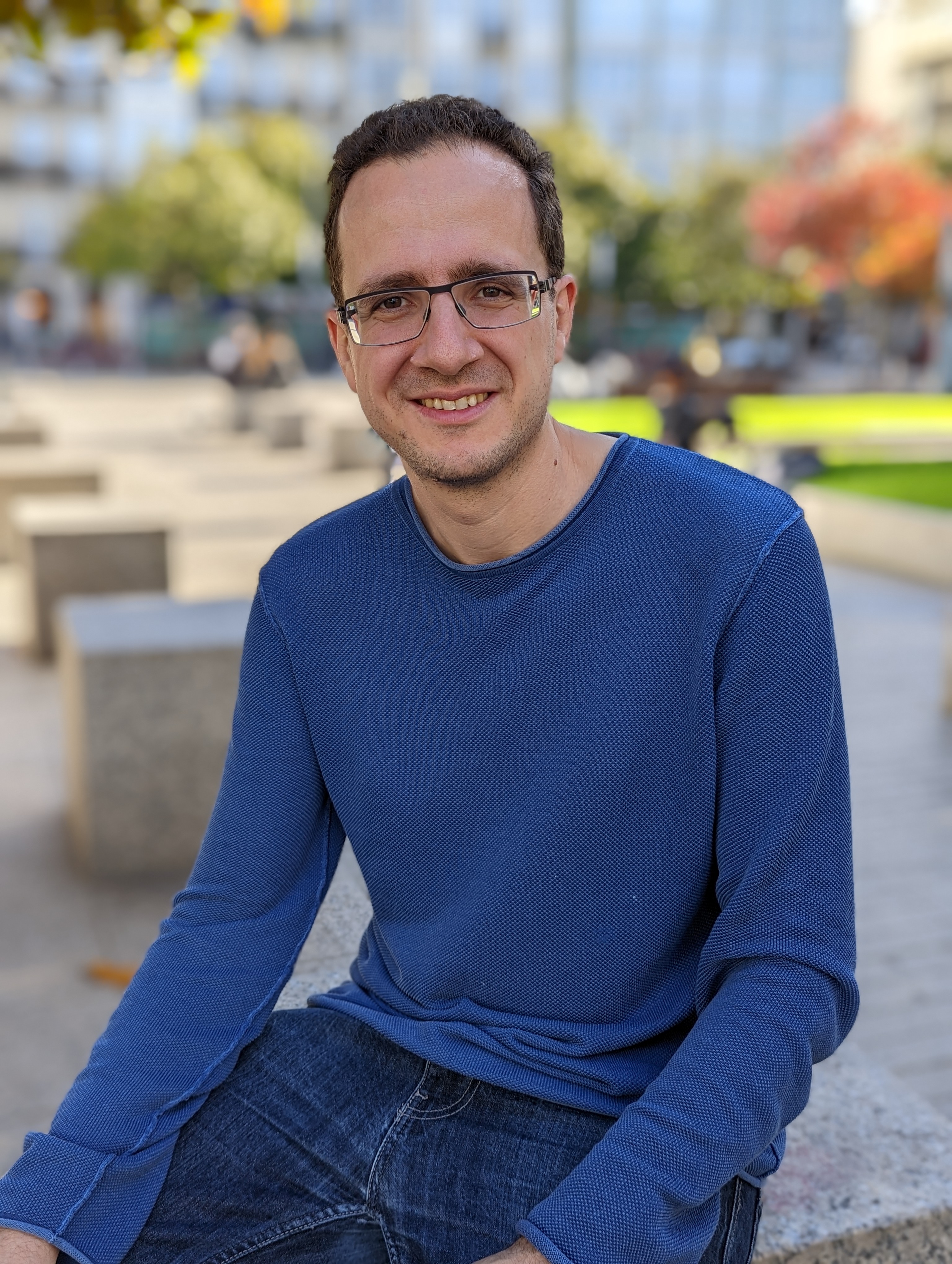 Portrait of Carlos Gómez-Rodríguez